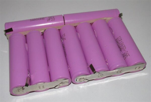 Akkupack für Maxdata Pro 700T / 7054L1 - 11,1 Volt 7800mAh Li-Ion zum Selbsteinbau
