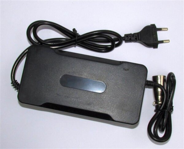 Ersatzladegerät für Tranz X EAGLE - JD-PST - 36 Volt Li-Ion Akkus mit 5-Poliger XLR-Stecker [1 = Rot+ / 3 = Schwarz -]