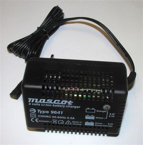 mascot - 9641Li-2 - Li-Ion Ladegerät für 2S Pack - 8,4 Volt 2,7A