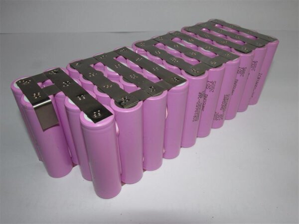 Akkupack für BionX 7S6P 01-1538 / 7419 / F057124 - 25,9 Volt 15000mAh / 388,50Wh Li-Ion zum Selbsteinbau