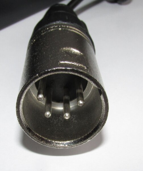 Ersatzladegerät 7S für Panterra 7ICMR18/65-5 - 25 Volt Li-Ion Akku - 25,2 Volt 2,5A Li-Ion mit 4-polig XLR-Steckverbinder [+=1 /-=4]