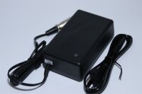 Ersatzladegerät 7S für Panterra 7ICMR18/65-5 - 25 Volt Li-Ion Akku - 25,2 Volt 2,5A Li-Ion mit 4-polig XLR-Steckverbinder [+=1 /-=4]