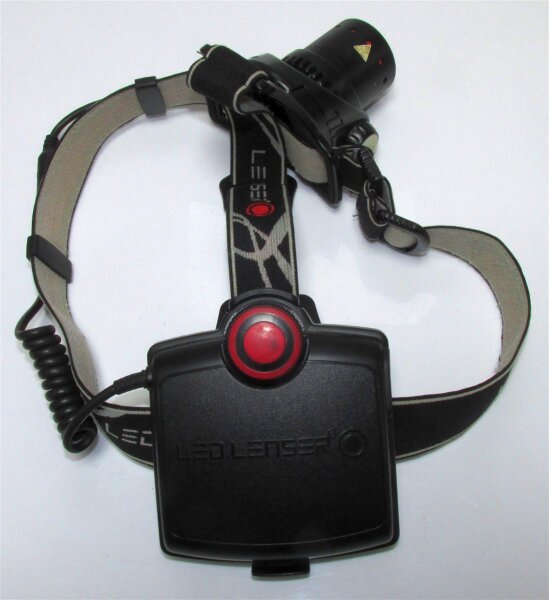 Akkureparatur - Zellentausch - Stirnleuchte / Kopflampe LED LENSER H14R.2 - 3,6 Volt Li-Ion Akku