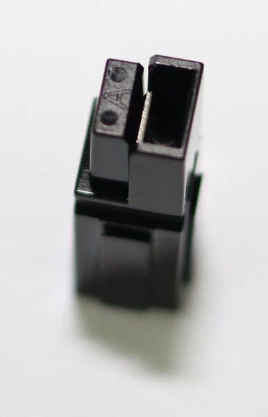 Anderson Power - 1327G6 - PP15-45 - Leistungssteckverbinder Gerade, 1-polig / 1-reihig, Tafelmontage, 600 V / 15 A, 45 A - schwarz
