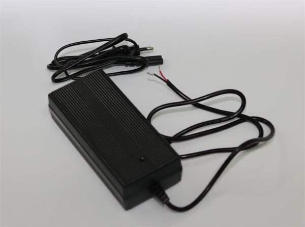 Ersatzladegerät - für 14S (51,8 Volt) Li-Ion Akkus - 58,8 Volt 3A