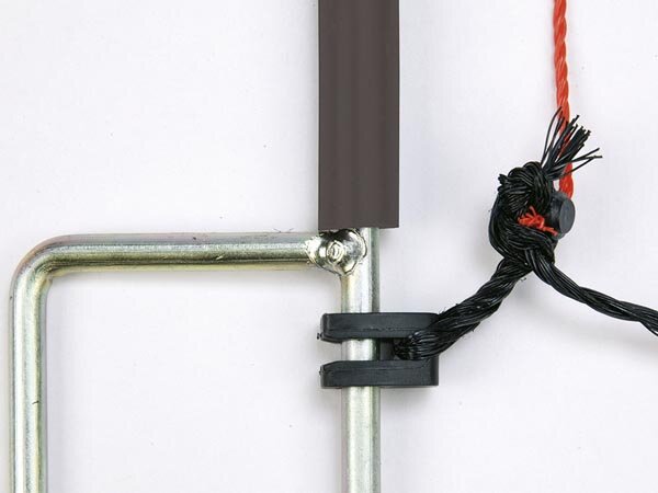 CORRAL - COR27212- TitanNet 90 cm, double prong, black posts, vertical struts, 50M