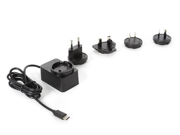 HQPower - PSS6EUSB41BT - Kompaktes Ladegerät mit USB-C-Anschluss, mit 4 Reisesteckern
