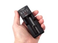 Intelligentes Ladegerät für Ni-MH / Ni-CD / Li-Ion / LiFePo4 Akkus