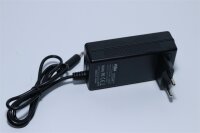 Ersatzladegerät für Okin Power Pack 1800mAh / 1.14.000.054.30 / 24 Volt Ni-MH Akku - 24 Volt 1,5A mit DC-Stecker 2,5mm x 5,5mm