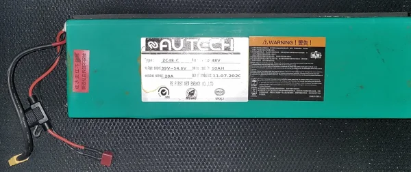 Akkureparatur durch Zellentausch – Hitway Model No. 5 | AUTECH ZC48‑C – 48 Volt Li‑Ion Akku