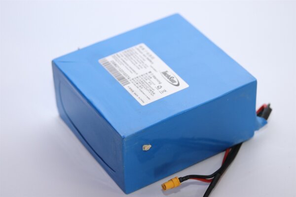 Akkureparatur durch Zellentausch - TechSum TP-R7150D / DSM2112310374 - 25,2 Volt 17000mAh / 428,40Wh Li-Ion Akku