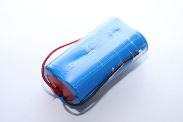 Akkureparatur durch Zellentausch - LED-Leuchte WT21700 - 7,3 V 5000mAh Li-Ion Akku