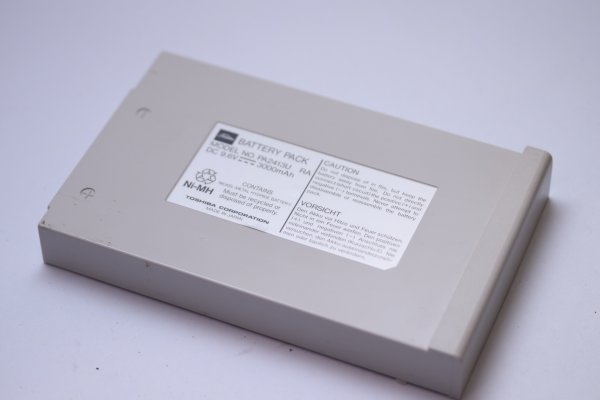 Akkureparatur durch Zellentausch - Toshiba PA2413U - 9,6 Volt Ni-MH Akku