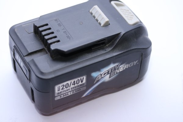 Akkureparatur durch Zellentausch - Active Energy AEB 2040 2.5/2 - 20 / 40 Volt Li-Ion Akku
