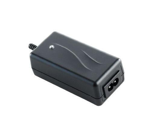 mascot - 2240LI-4 - Li-Ion Ladegerät für 4S Pack - 16,8 Volt 0,9A
