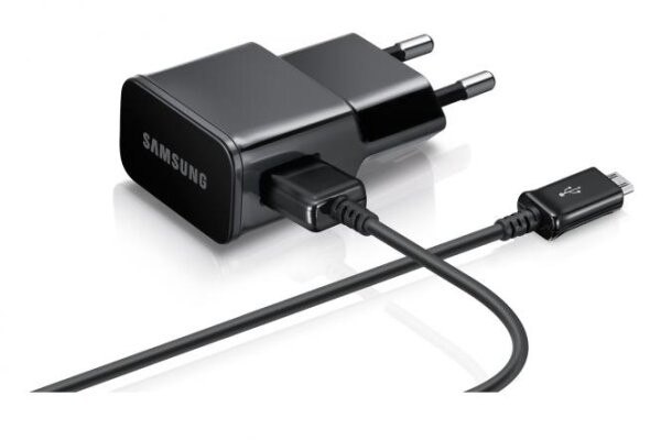 Samsung Reiseladegerät ETA-U90EBE mit ECB-DU5ABE Micro-USB Datenkabel , Schwarz